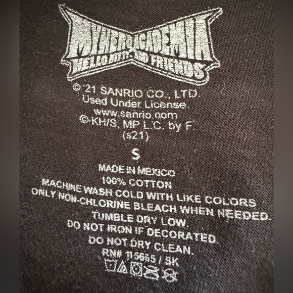 My Hero Academia x Hello Kitty and Friends T-Shirt Black Size Small - Picture 4 of 4